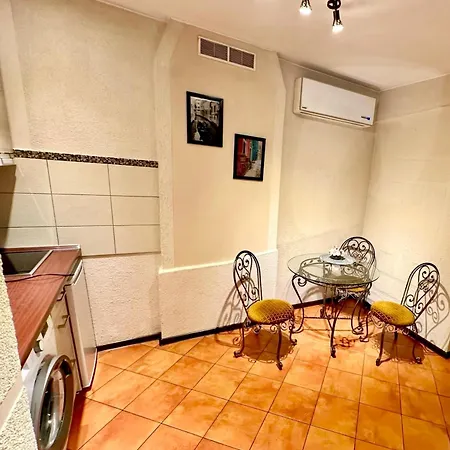 Sopeno Old Town Apartment *